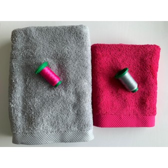 Ensemble gris clair, fushia