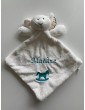 Doudou personnalisé avec broderie prénom Maéline et motif cheval à bascule