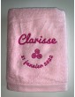 Drap de bain rose personnalisé