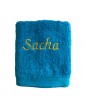 Drap de bain turquoise personnalisé prénom Sacha