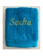 Serviette turquoise personnalisée prénom Sacha