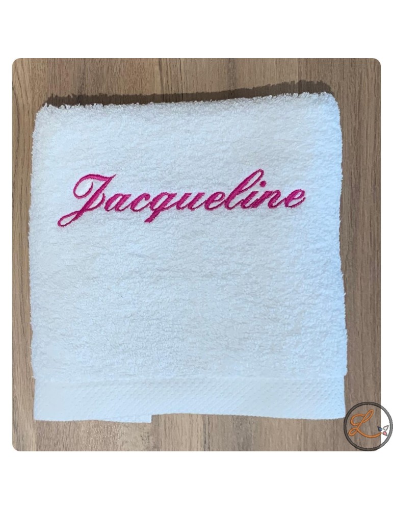 Serviette blanche personnalisée prénom Jacqueline