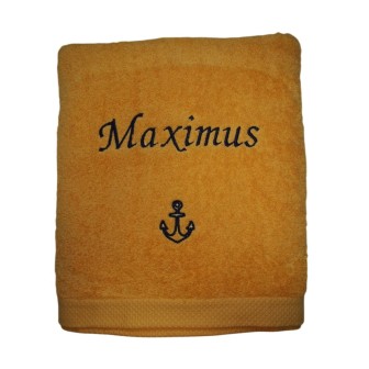 Drap de bain jaune soleil personnalisé prénom brodé Maximus avec motif Ancre Marine